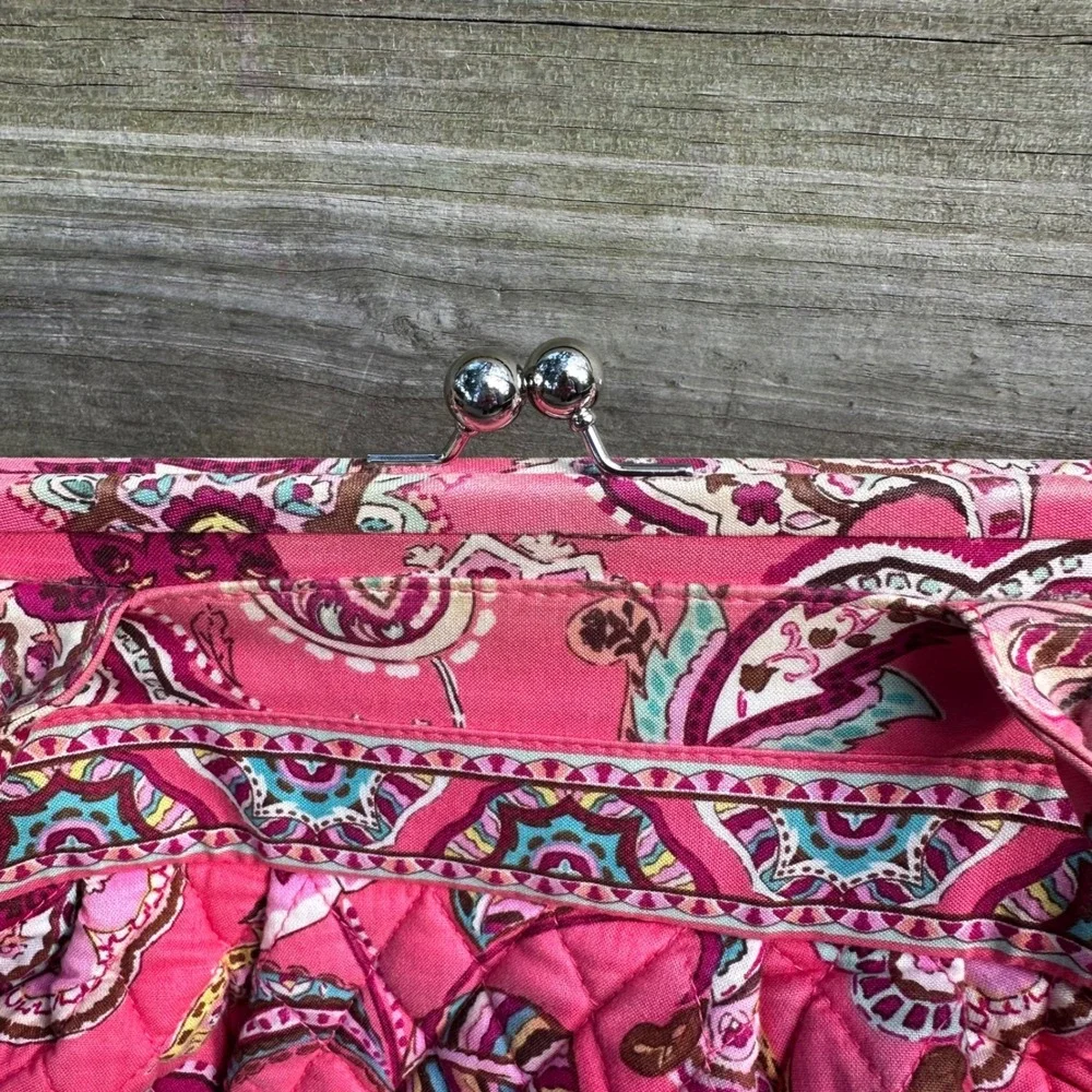 Vera Bradley Alice Bag Call Me Coral Pink Paisley Quilted Kisslock Handbag Purse